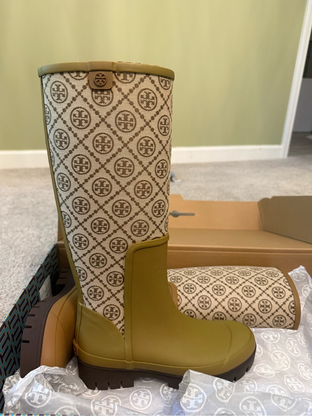 Tory Burch Olive Green and Beige Logo Rain Boots